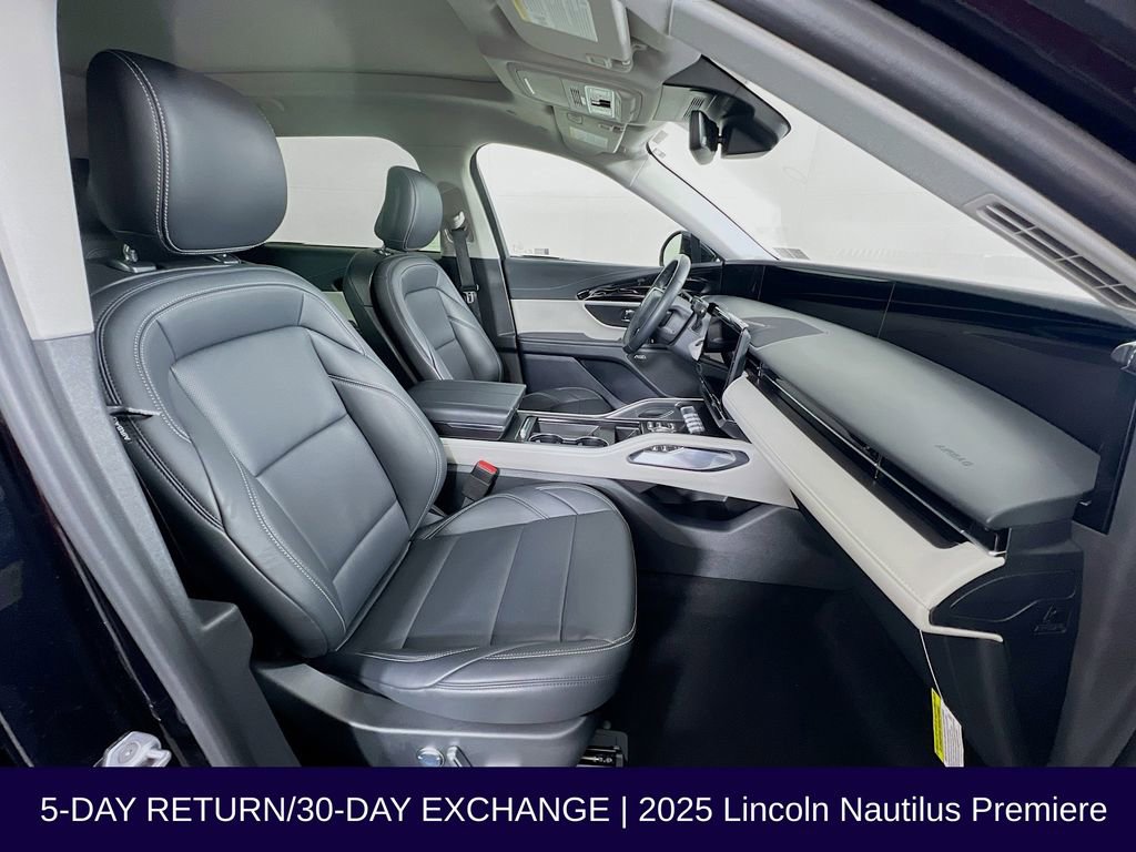 Used 2025 Lincoln Nautilus Premier w/ Equipment Group 102A AWD/4WD image 34