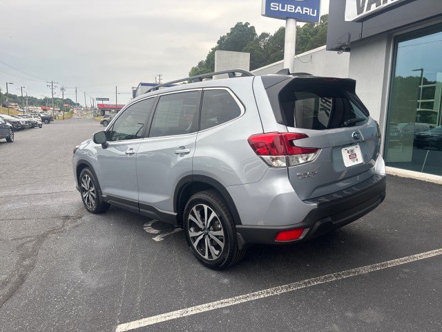 Certified 2024 Subaru Forester Limited w/ Convenience Package AWD/4WD image 2