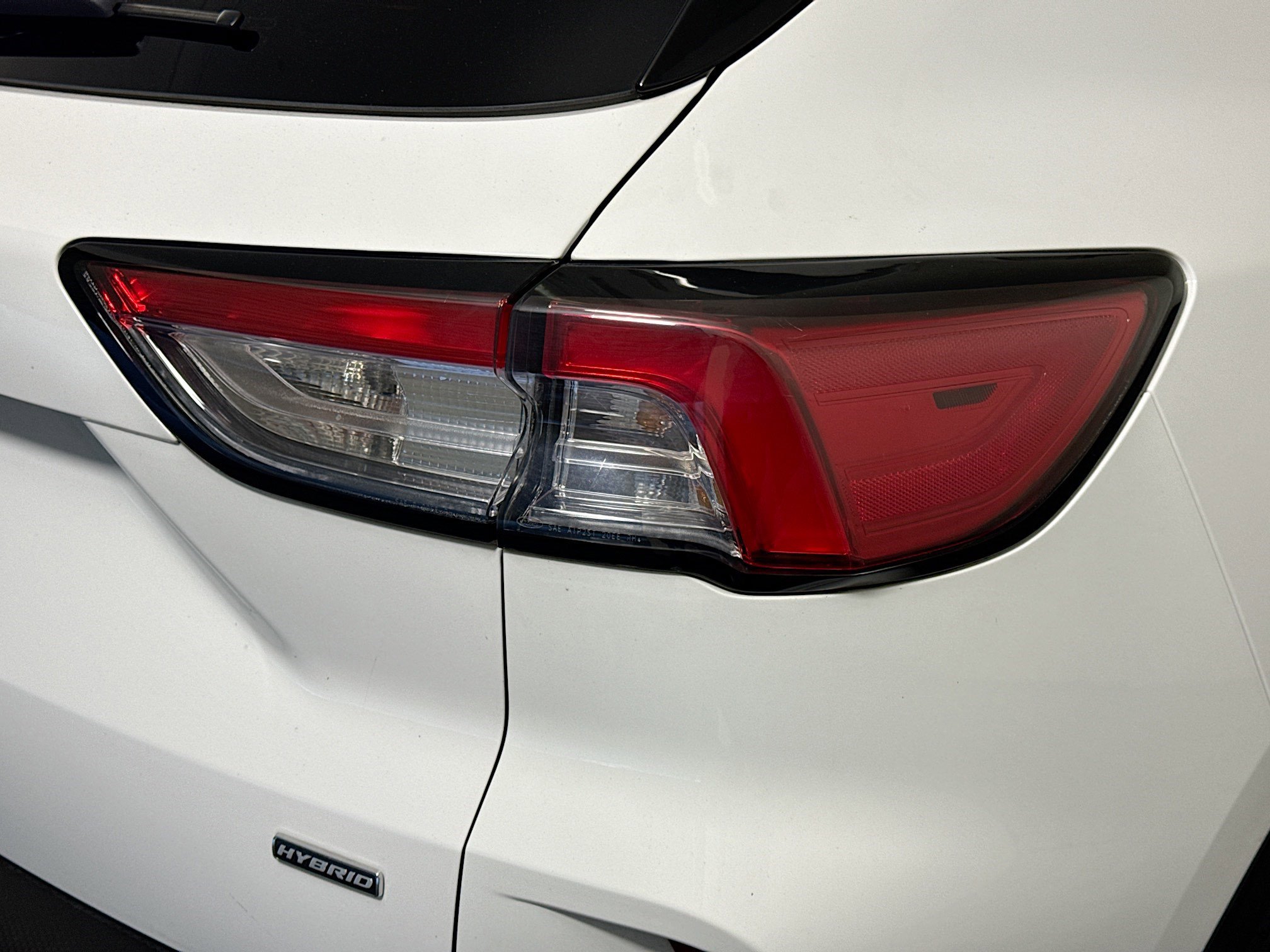 Used 2021 Ford Escape SEL image 34