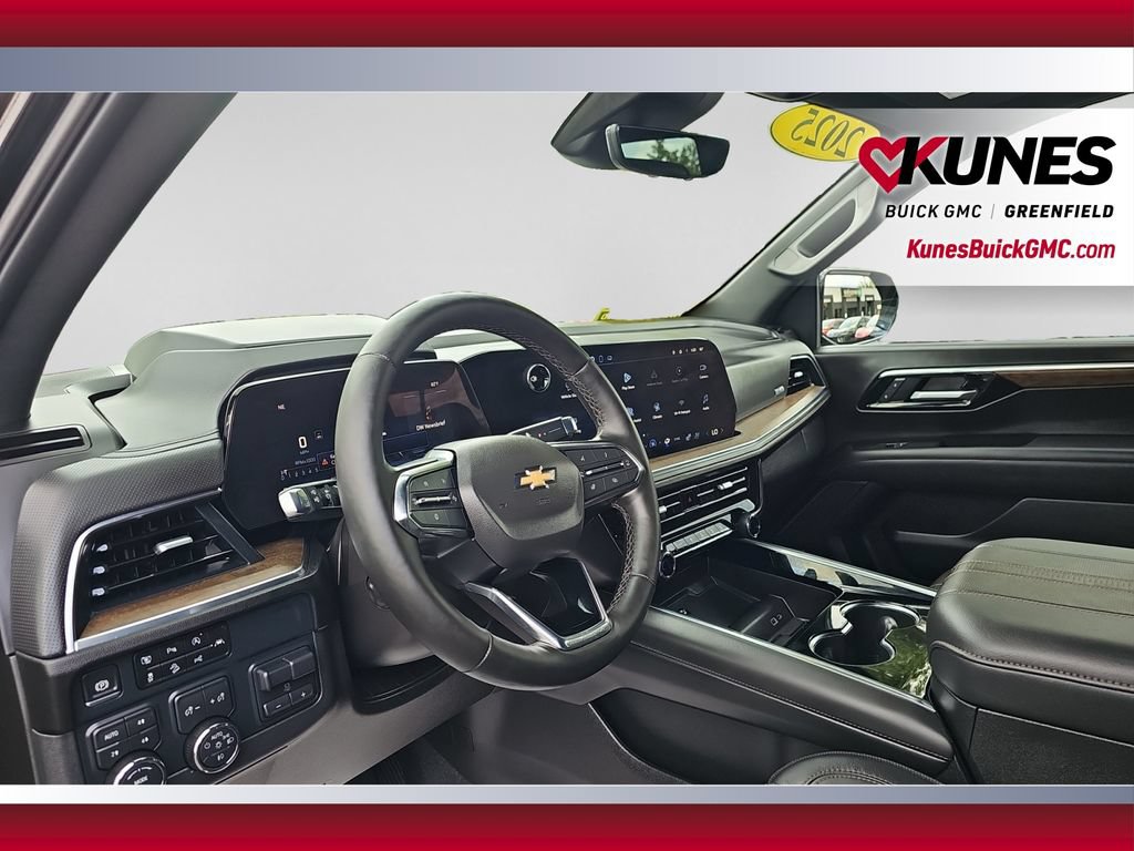 Used 2025 Chevrolet Tahoe High Country w/ Sun And Tow Package AWD/4WD image 18