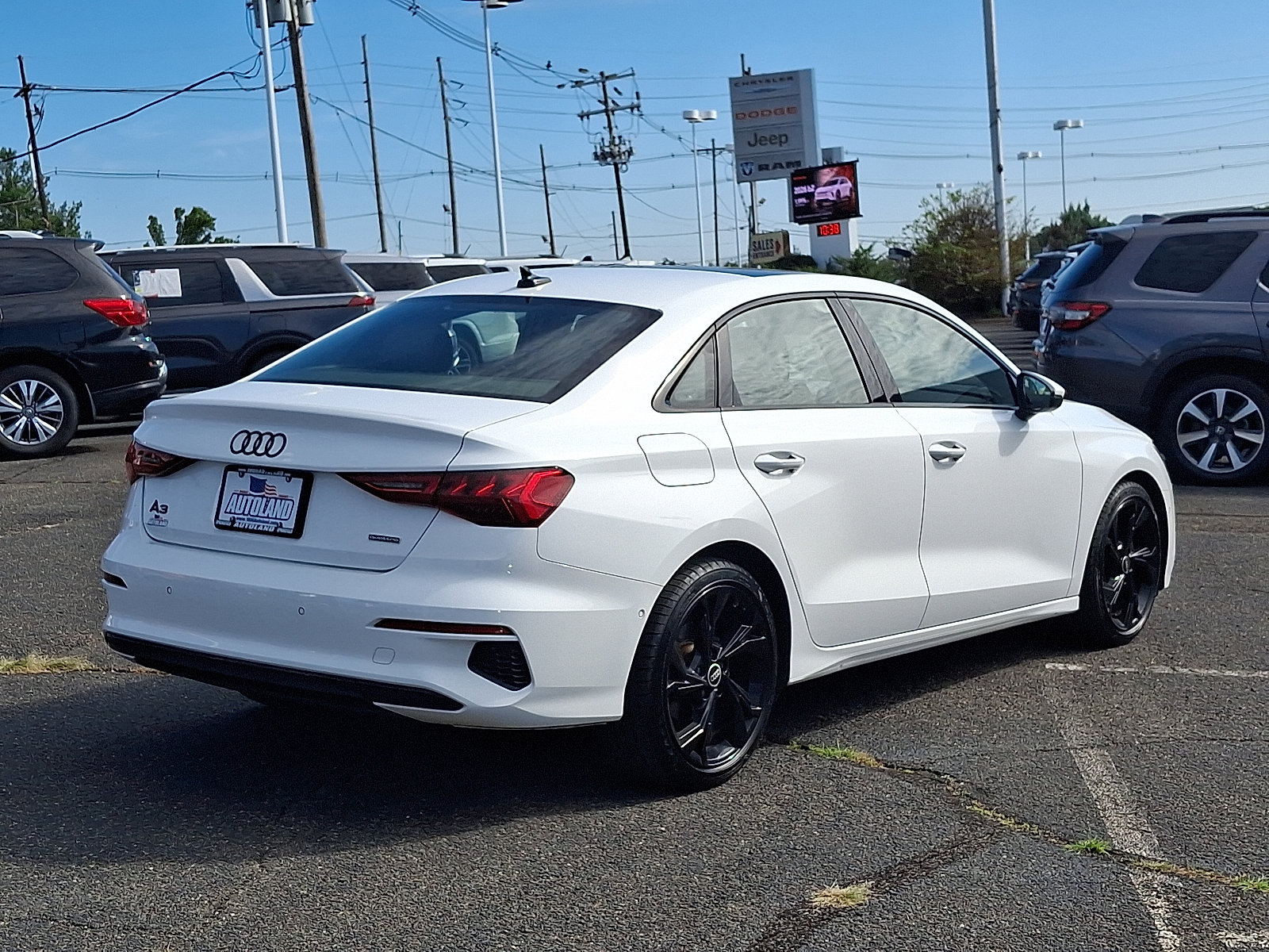 Used 2023 Audi A3 2.0T Premium w/ Convenience Package AWD/4WD image 7