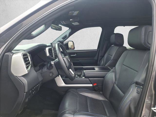 Used 2024 Toyota Tundra Platinum AWD/4WD image 10