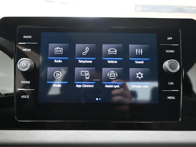 Used 2026 Volkswagen Jetta SE FWD image 30