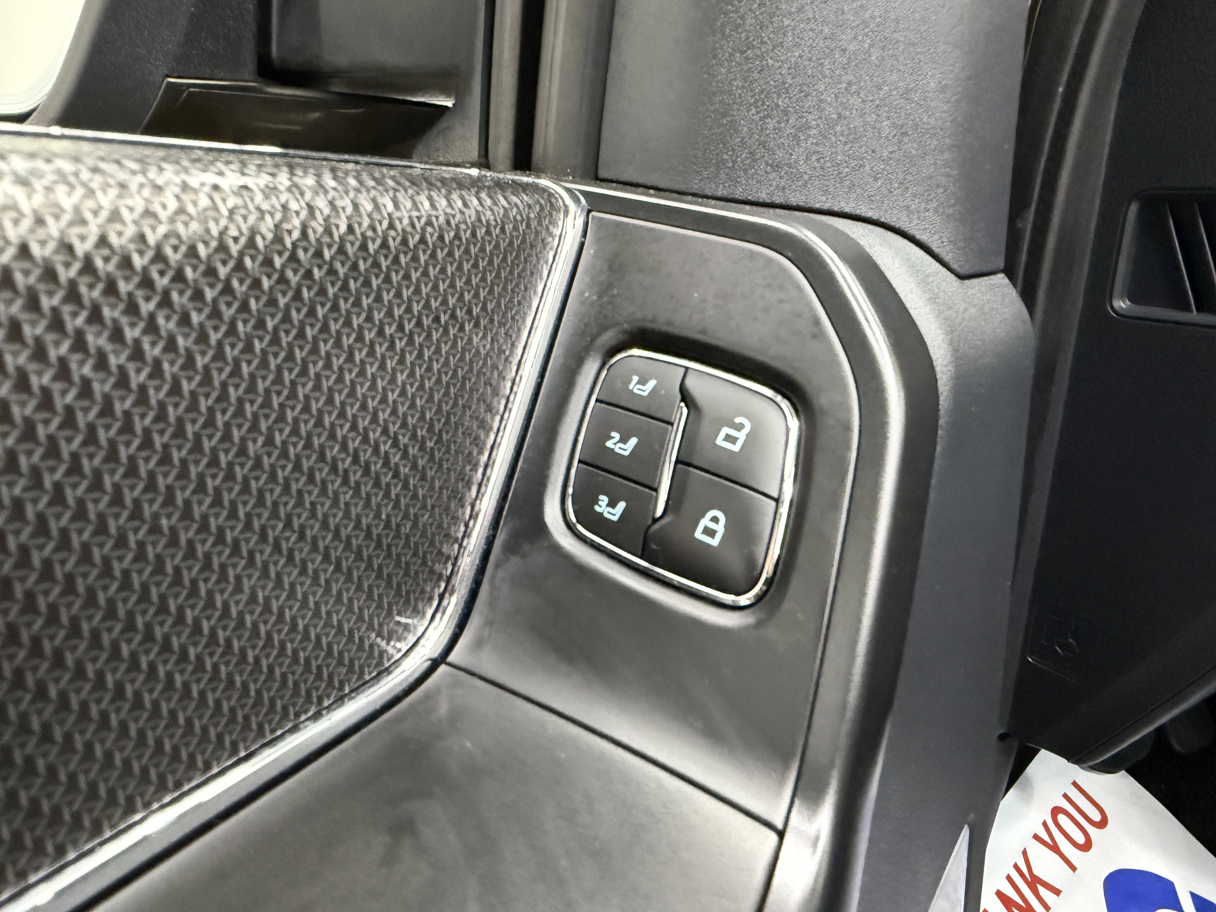 Used 2025 Ford F150 Raptor AWD/4WD image 15