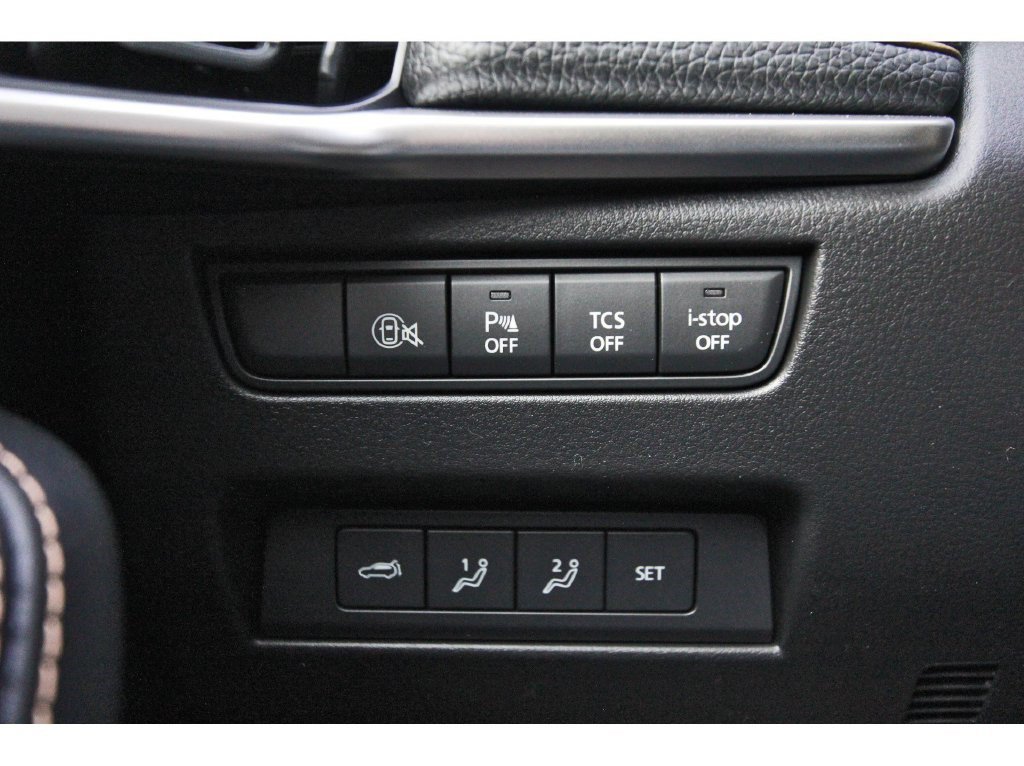 Used 2026 MAZDA CX-90 3.3 Turbo w/ Preferred Package AWD/4WD image 17