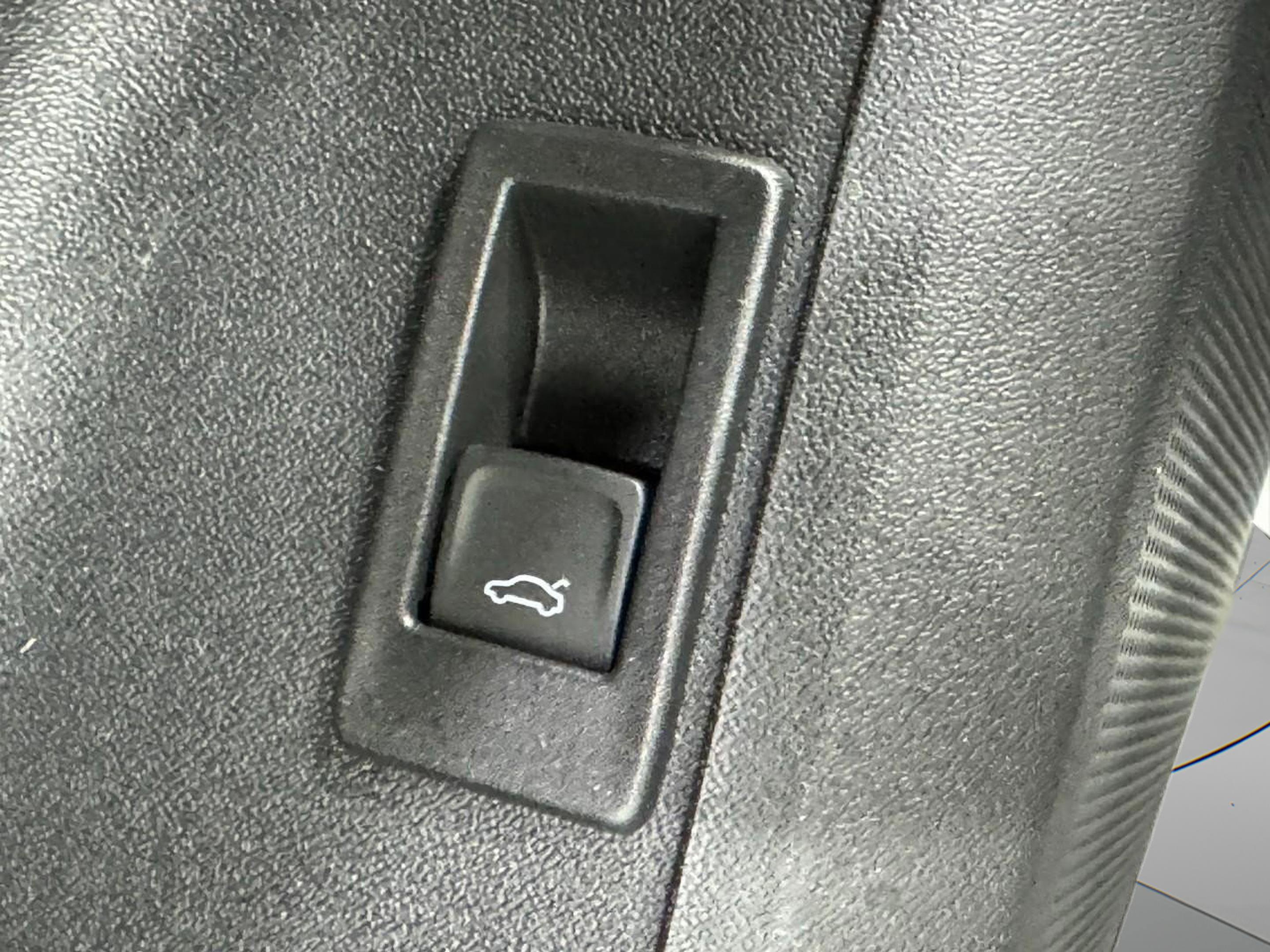 New 2025 Audi Q5 Premium image 35