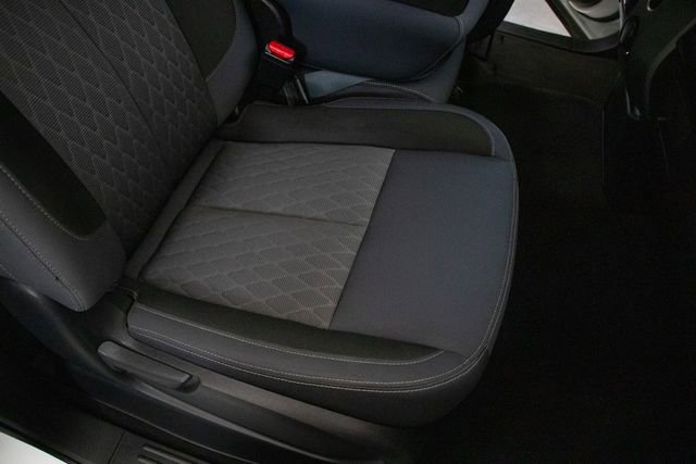 Used 2021 Nissan Titan SV w/ Accessory Utility Package image 18