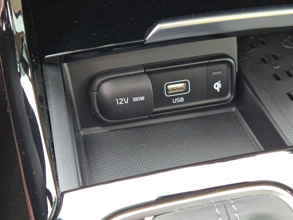 Used 2023 Kia Stinger GT-Line w/ Sun & Sound Package AWD/4WD image 34
