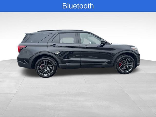 Used 2025 Ford Explorer ST-Line w/ ST-Line Street Pack image 6