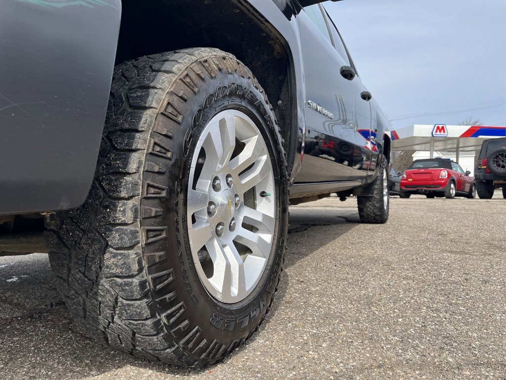 Used 2018 Chevrolet Silverado 1500 W/T image 5