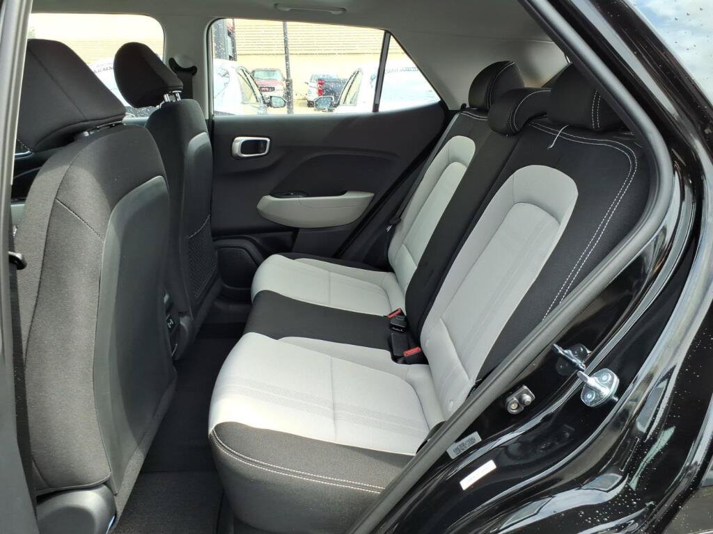 New 2026 Hyundai Venue SEL FWD image 6