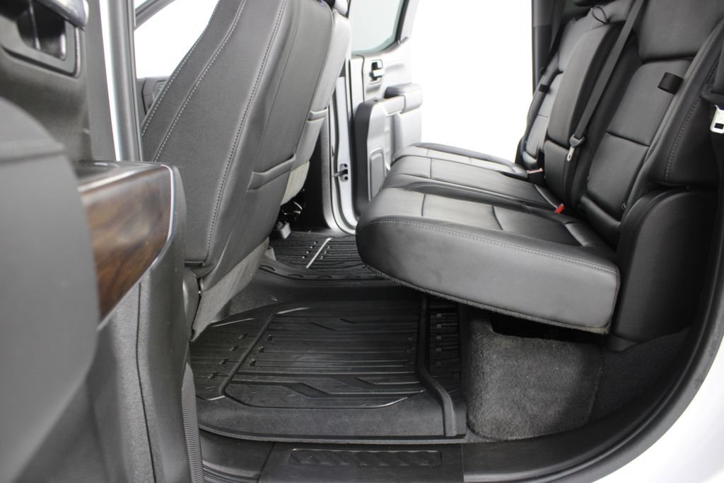 Used 2021 GMC Sierra 1500 SLT w/ SLT Premium Plus Package AWD/4WD image 19