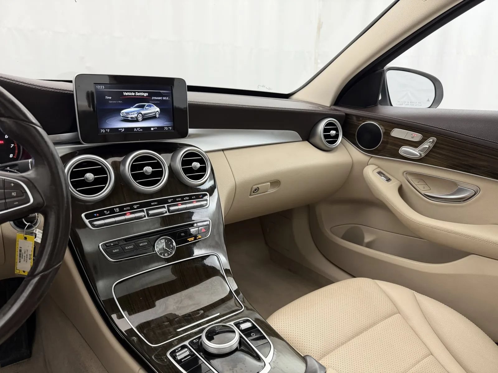 Used 2017 Mercedes-Benz C 300 4MATIC Sedan image 17