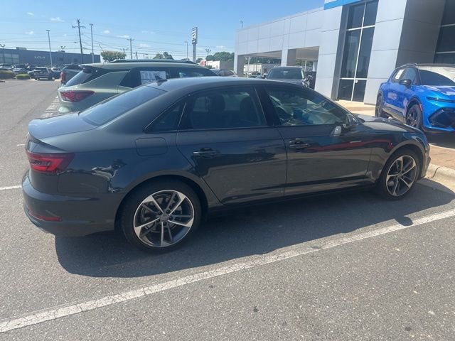 Used 2019 Audi A4 2.0T Premium image 5