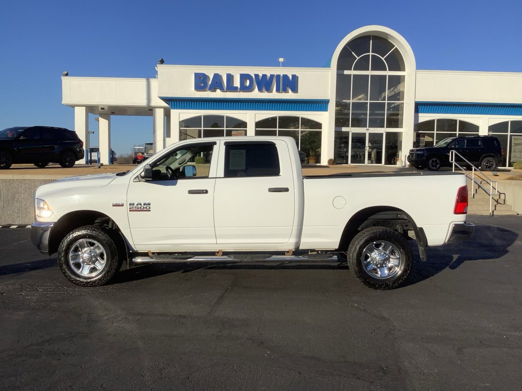 Used 2018 RAM 2500 Tradesman w/ Chrome Appearance Group image 4