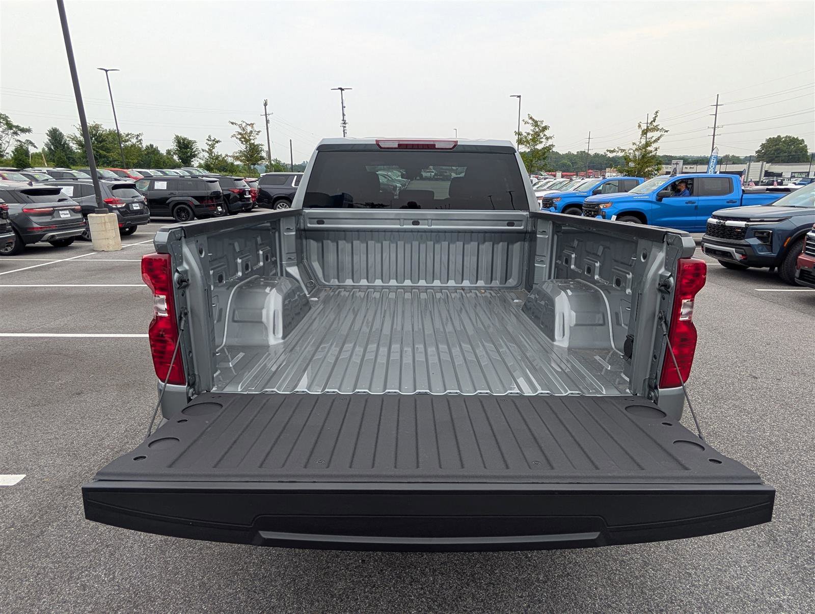 New 2026 Chevrolet Silverado 1500 Custom image 9