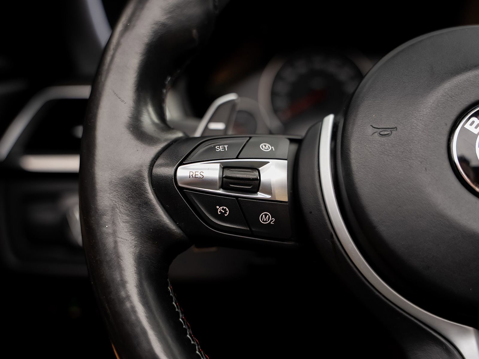 Used 2015 BMW M4 Convertible image 45