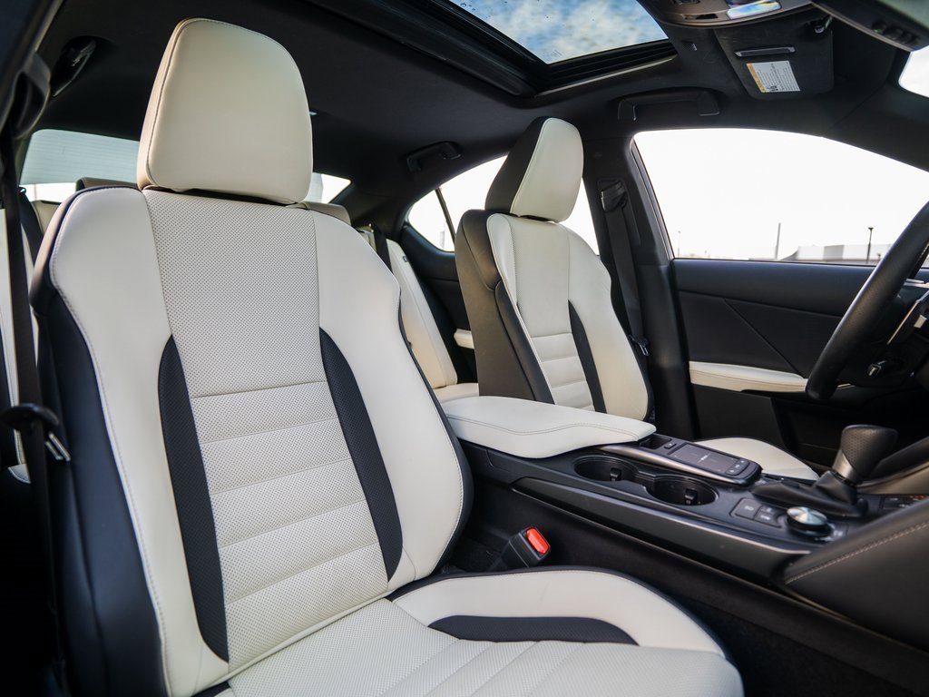 Used 2024 Lexus IS 350 F Sport w/ Navigation Package image 12