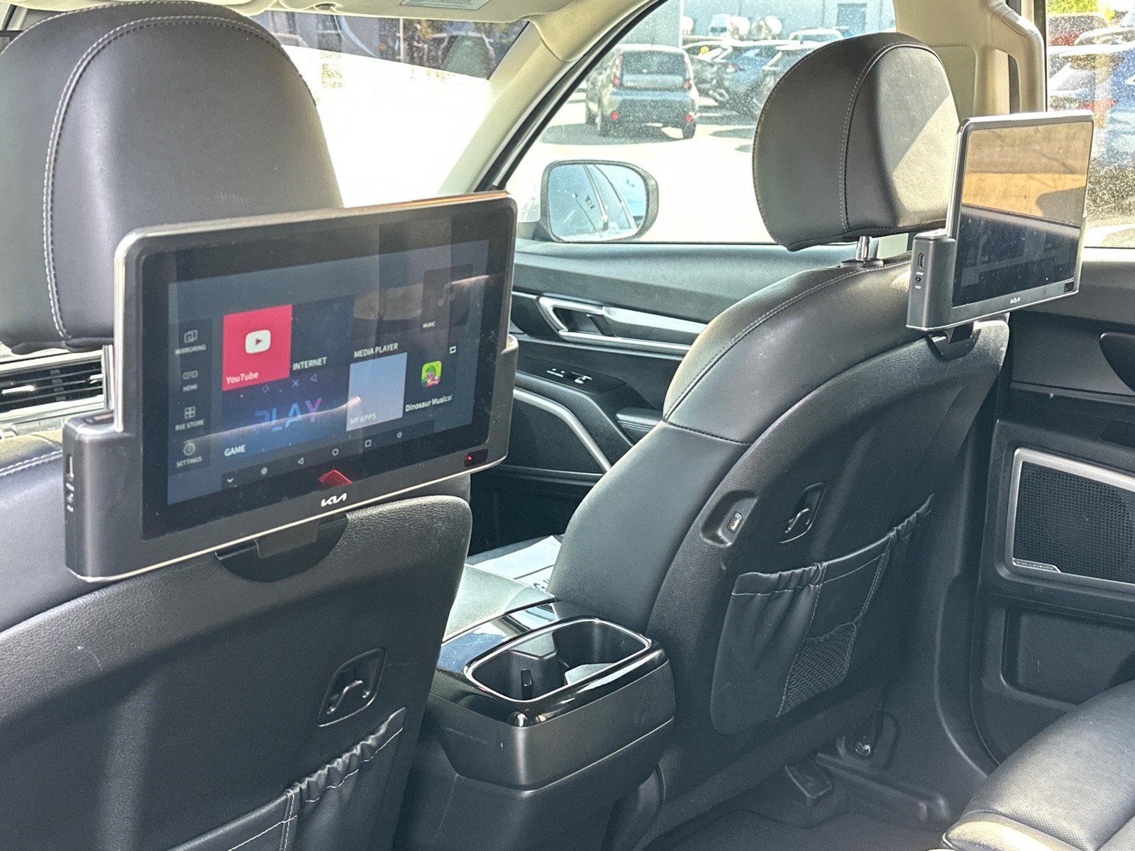 Certified 2022 Kia Telluride LX AWD/4WD image 9