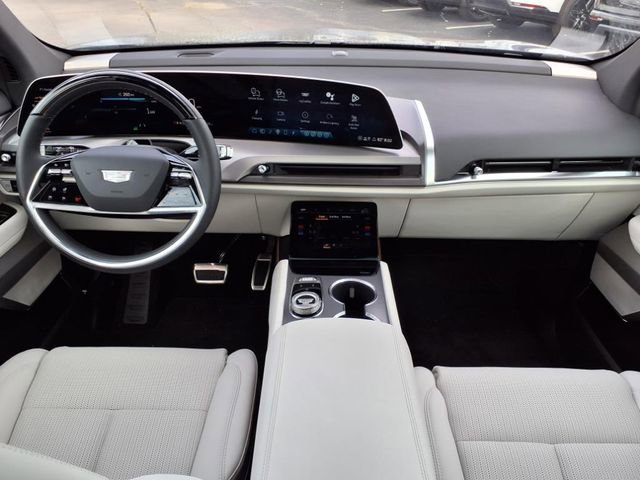 New 2026 Cadillac Vistiq Sport image 18