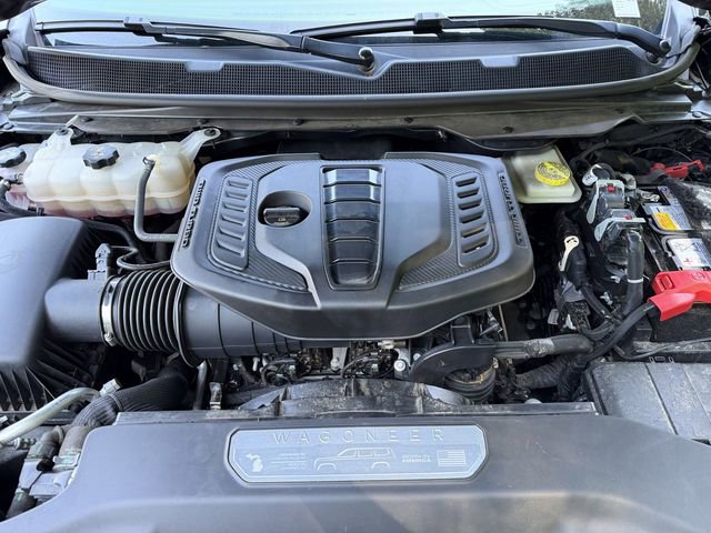 Used 2024 Jeep Wagoneer Series III AWD/4WD image 48