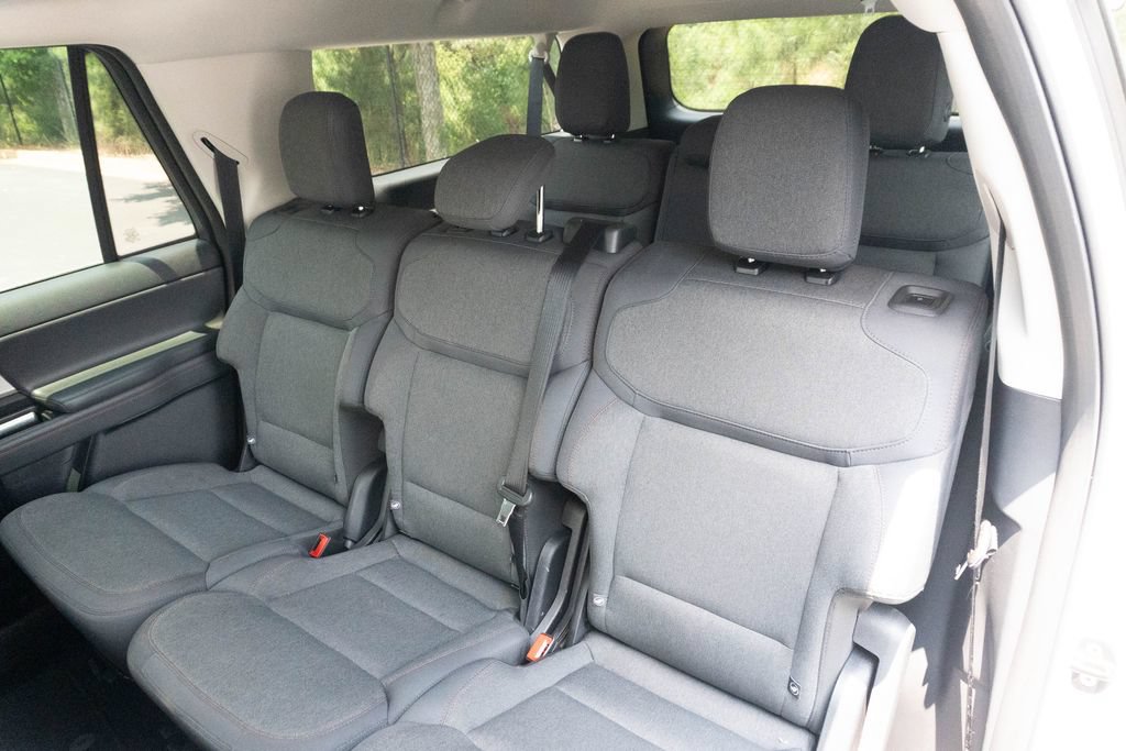 Used 2025 Ford Expedition Max Active RWD image 23