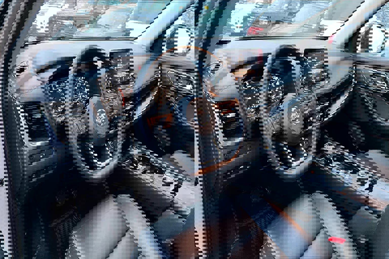 Used 2021 Nissan Rogue SL image 16