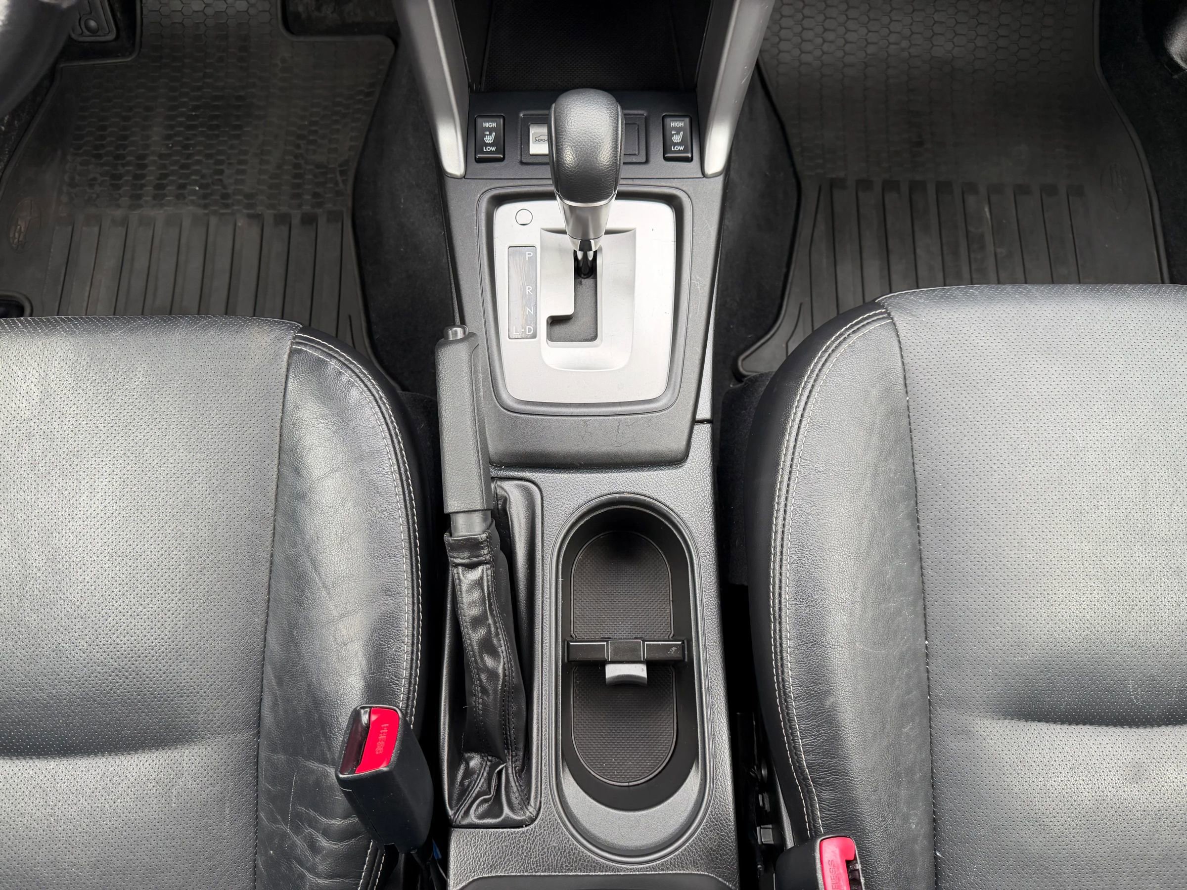 Used 2014 Subaru Forester 2.5i Limited image 31