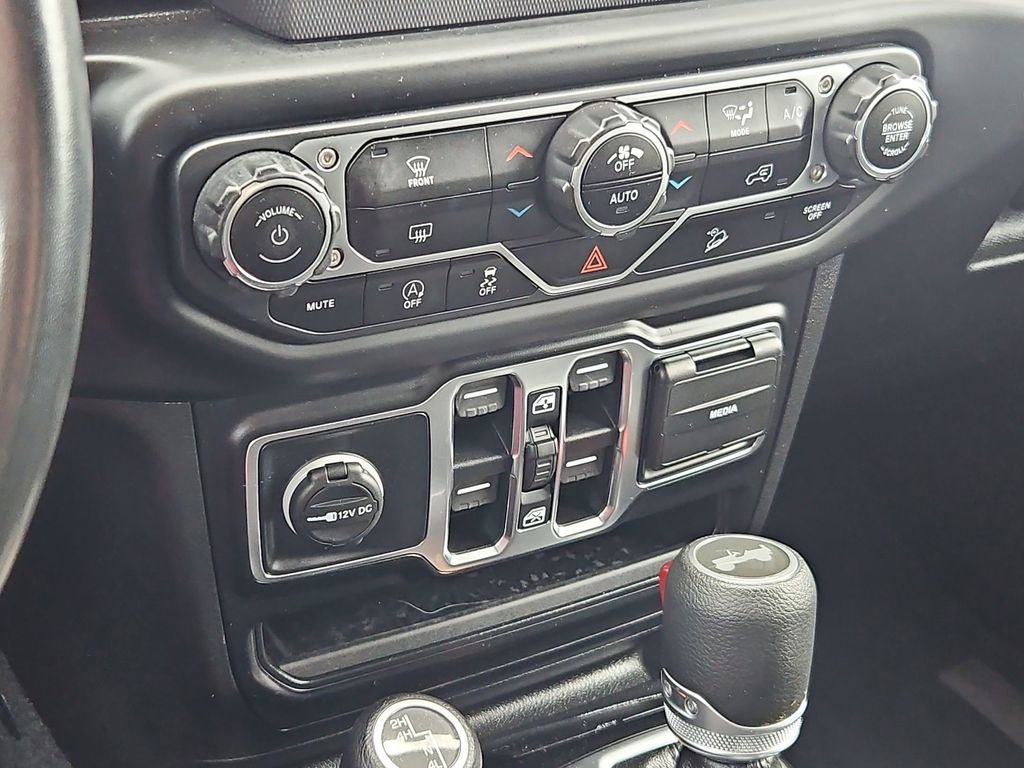 Used 2020 Jeep Wrangler Unlimited Sport S image 33