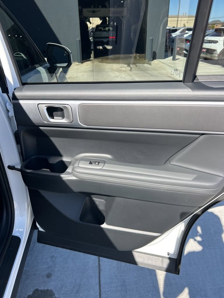 New 2026 Hyundai Santa Fe SEL w/ Tow & Go Package FWD image 15