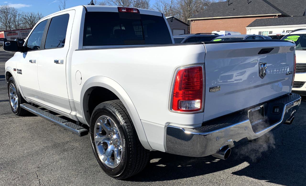 Used 2017 RAM 1500 Laramie w/ Convenience Group image 3