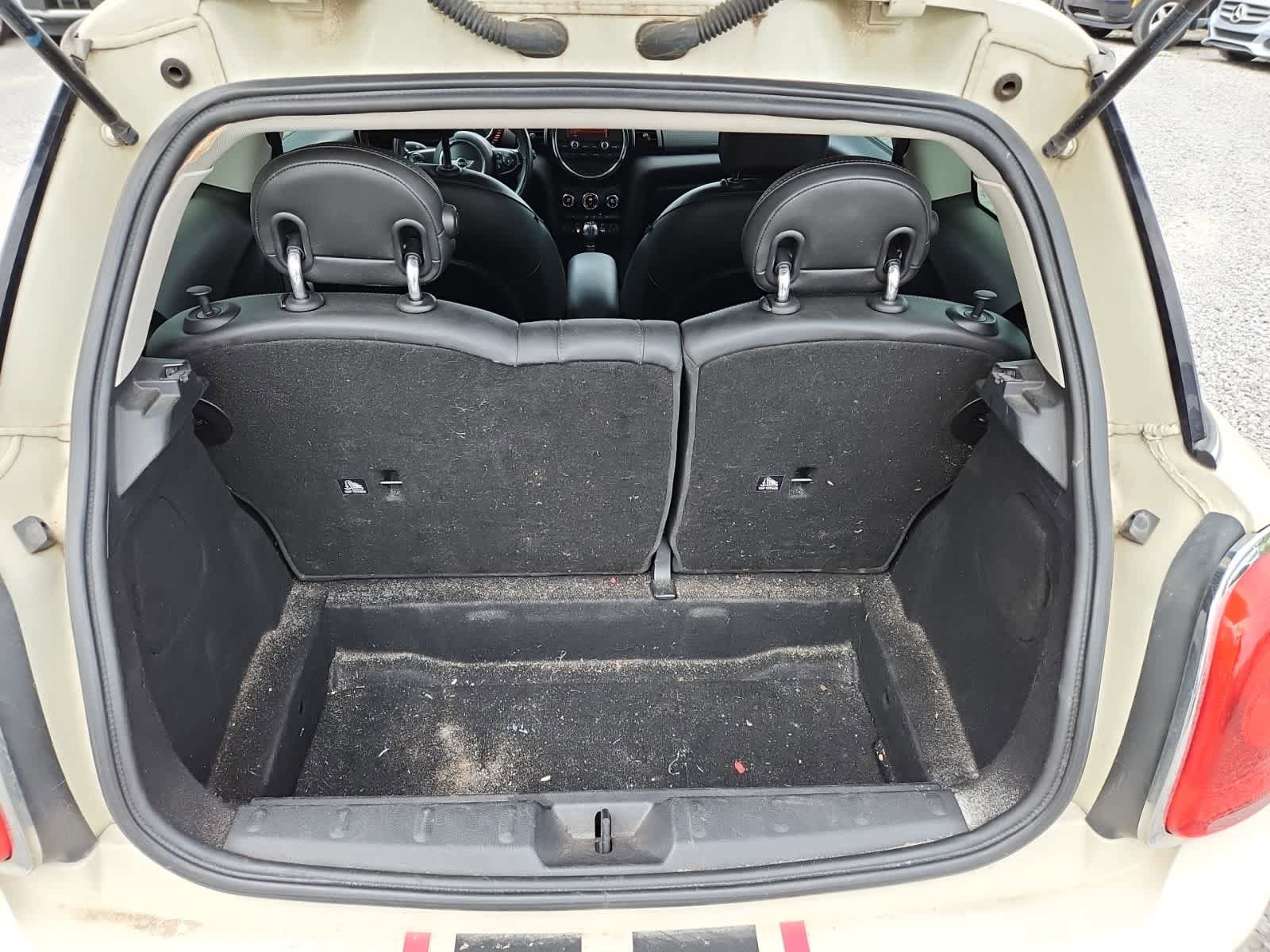 Used 2015 MINI Cooper 2-Door Hardtop image 24