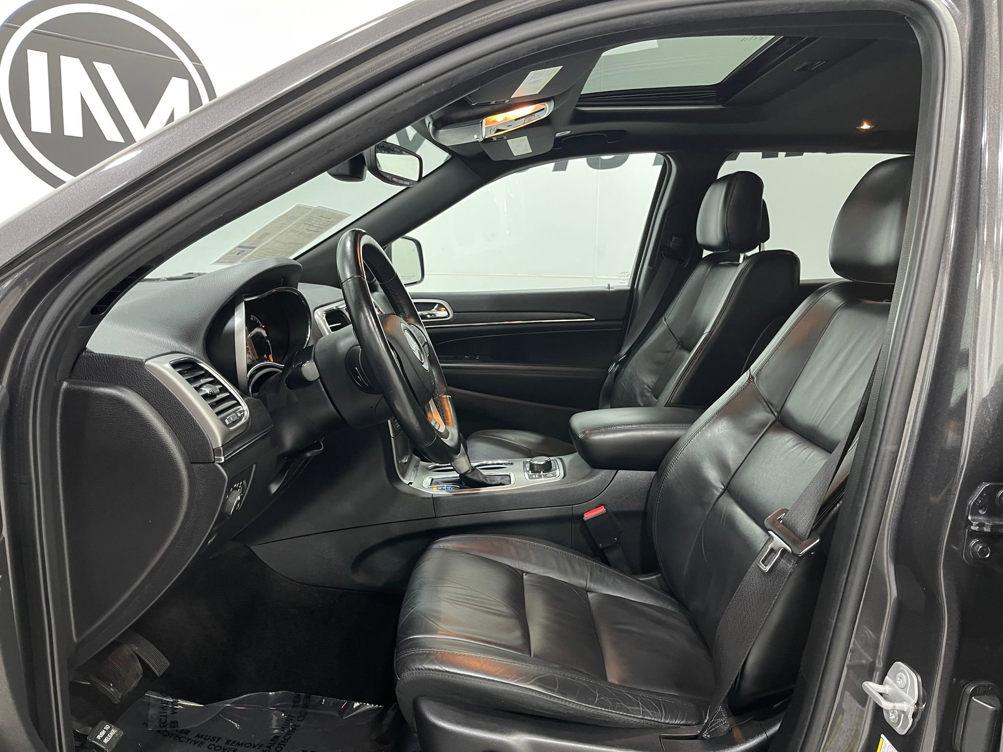 Used 2018 Jeep Grand Cherokee Limited image 13