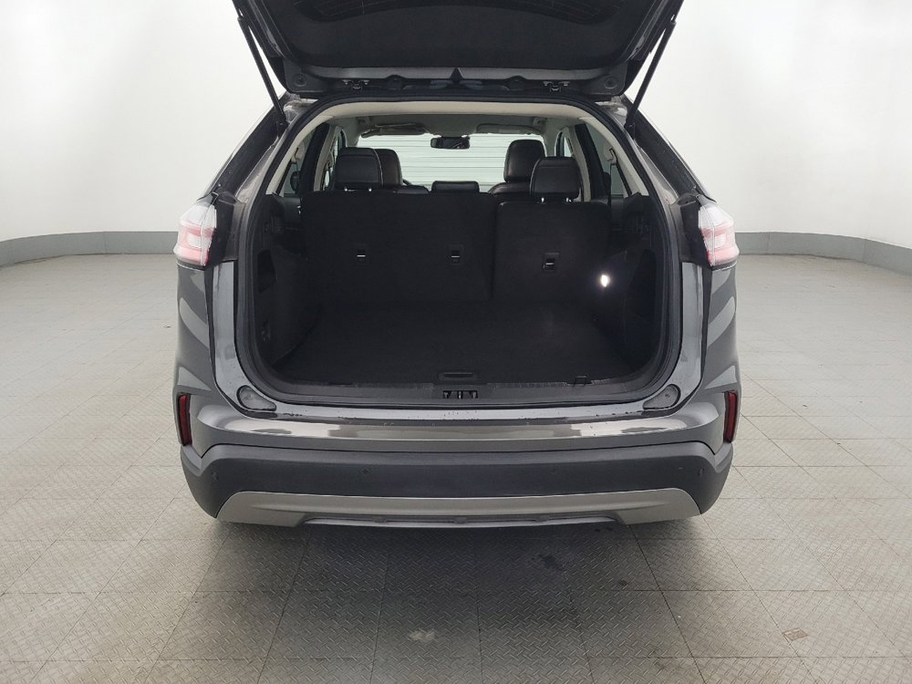 Used 2023 Ford Edge SEL image 29