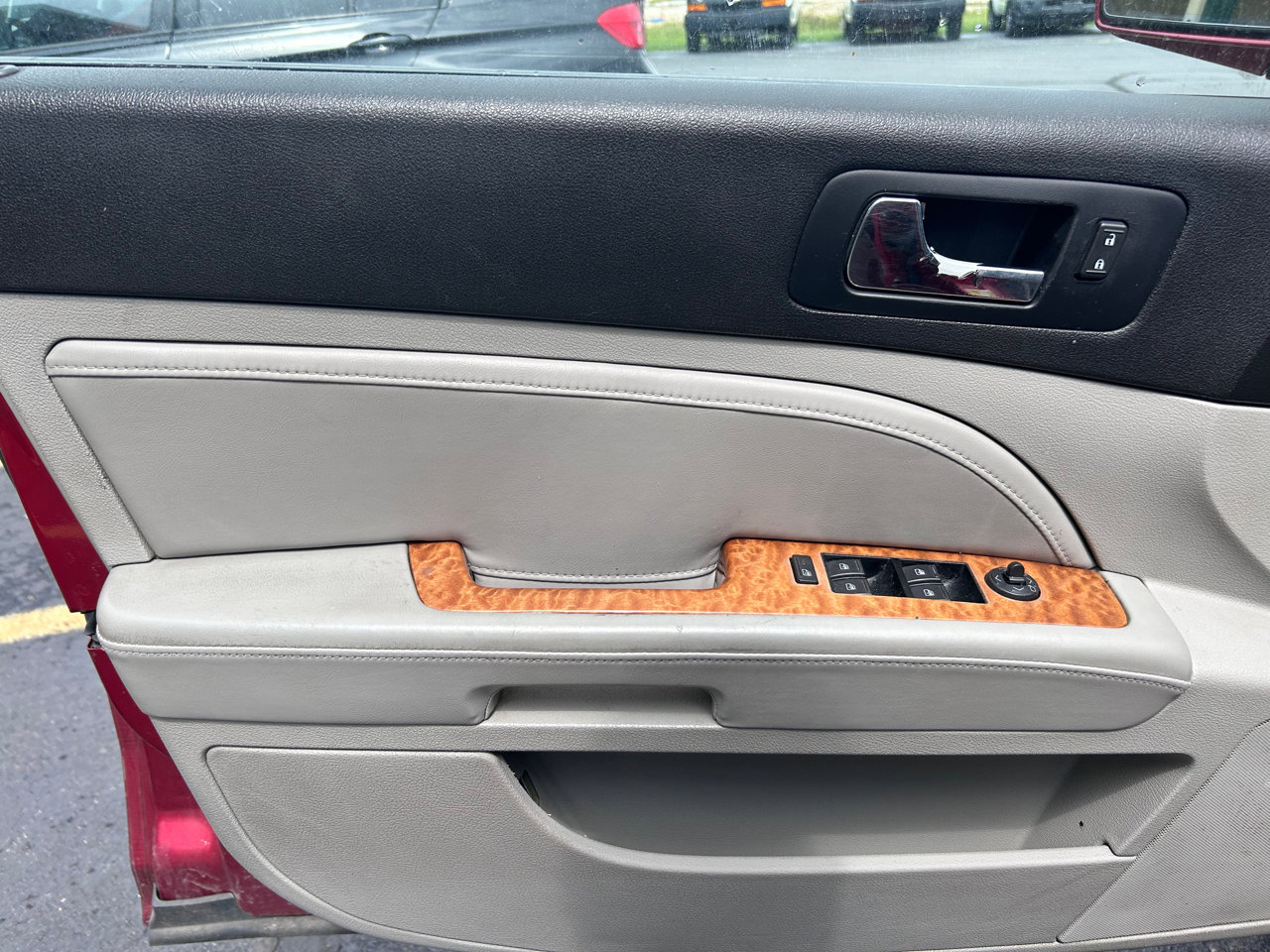 Used 2011 Cadillac STS RWD image 14