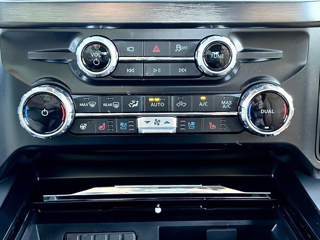 New 2026 Ford F250 Lariat image 35