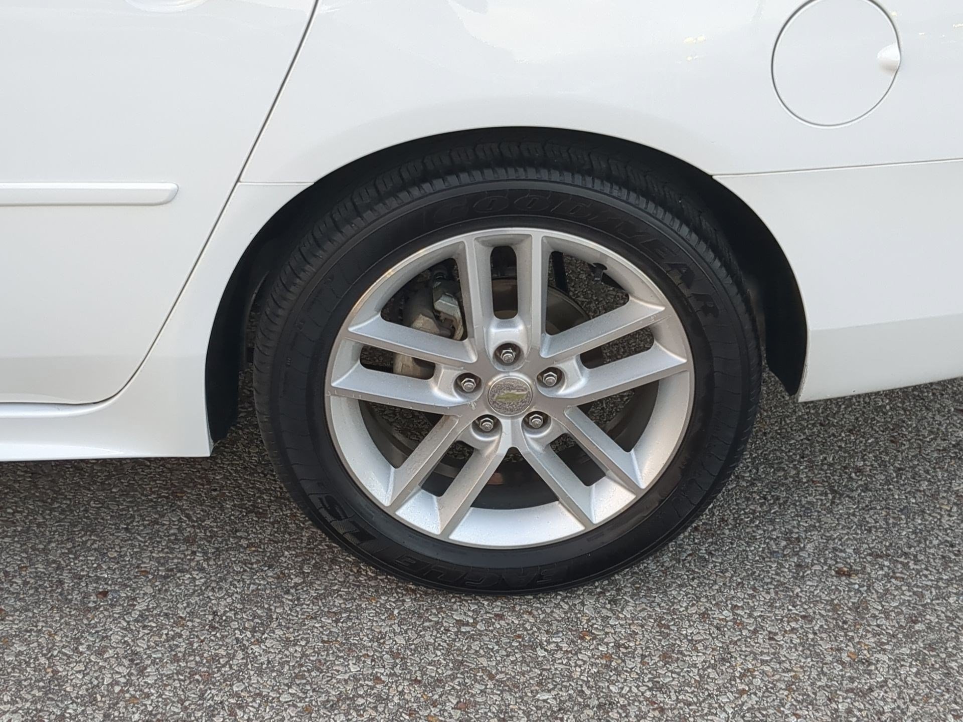 Used 2016 Chevrolet Impala LTZ FWD image 10