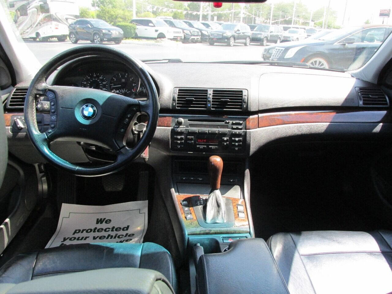 Used 2004 BMW 325xi Wagon image 2