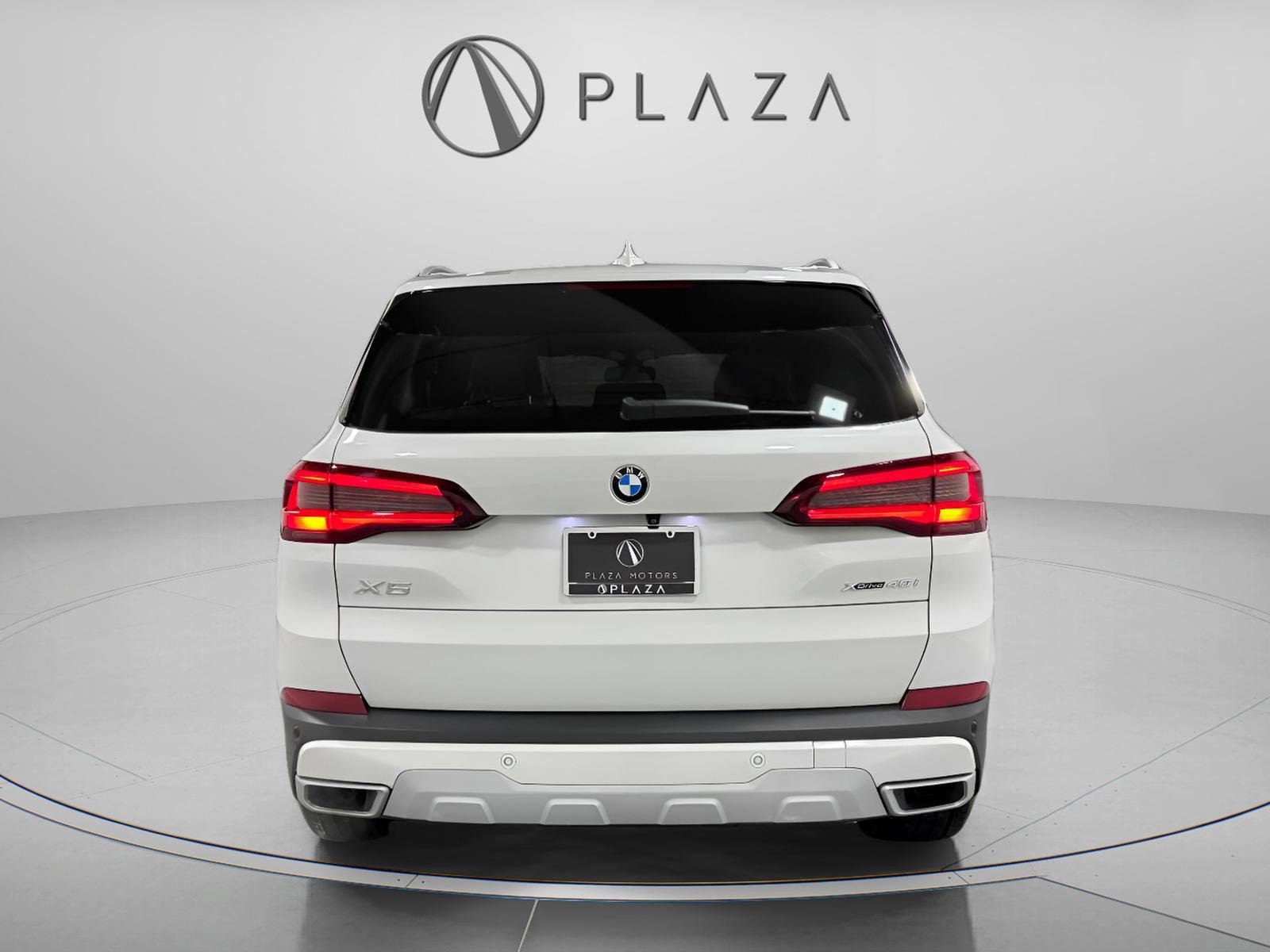 Used 2022 BMW X5 xDrive40i w/ Parking Assistance Package image 5