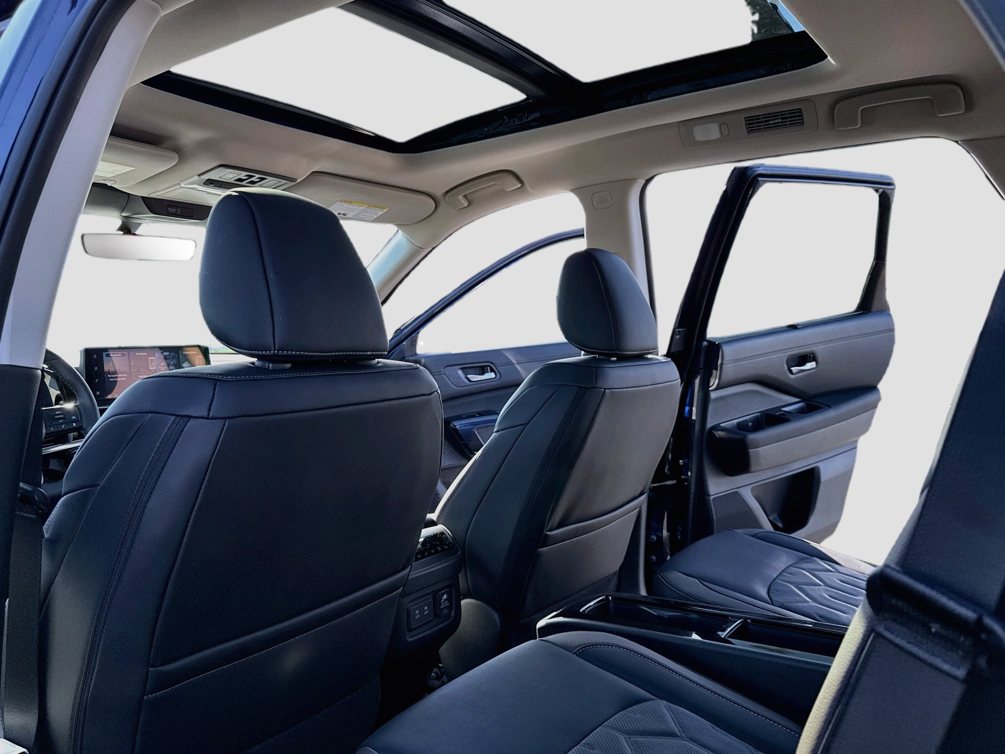 New 2026 Nissan Pathfinder Platinum AWD/4WD image 7