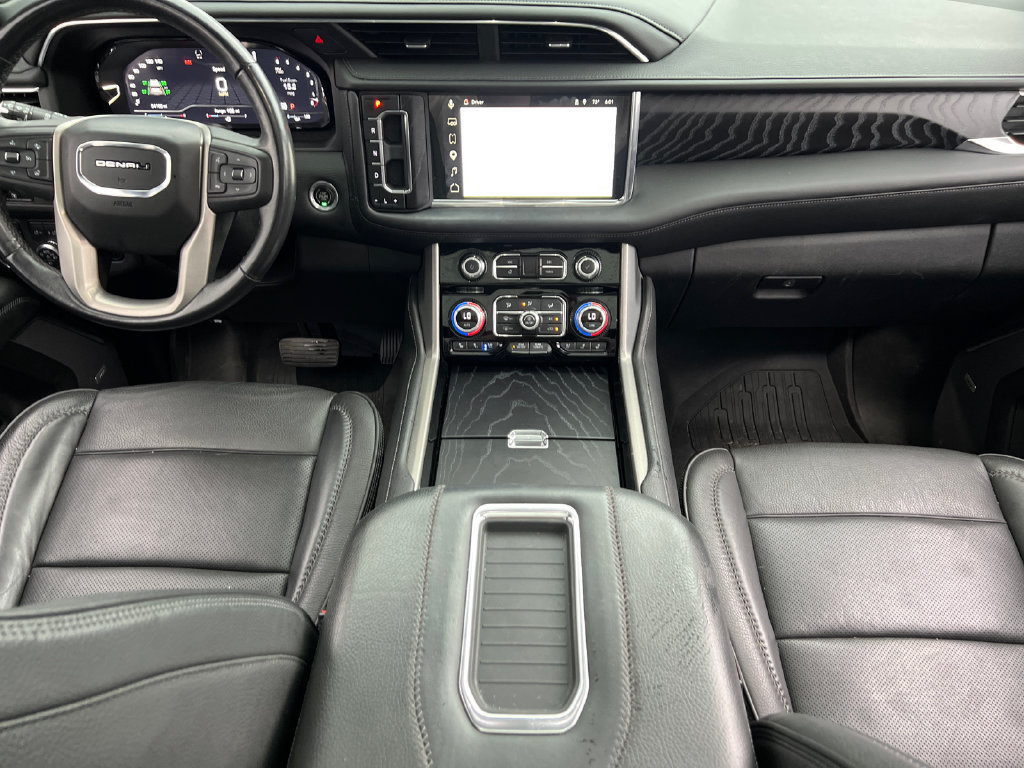 Used 2022 GMC Yukon XL Denali w/ Denali Ultimate Package AWD/4WD image 21