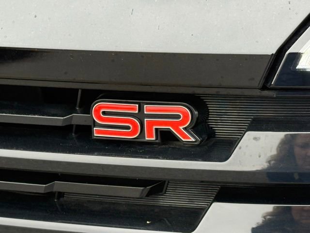 New 2025 Nissan Kicks SR image 9