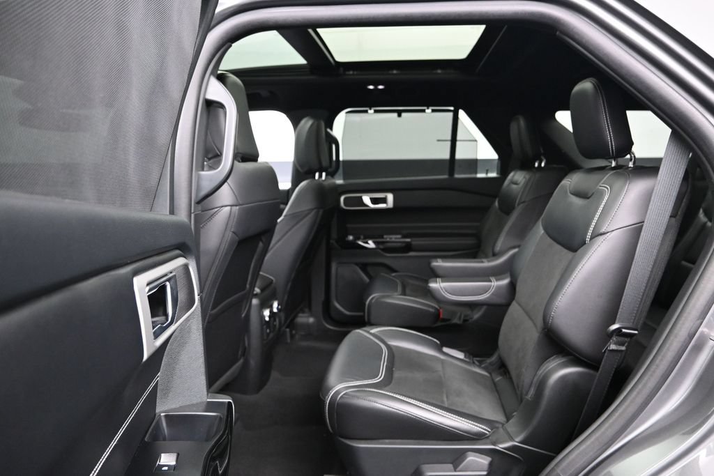 Used 2023 Ford Explorer ST AWD/4WD image 20