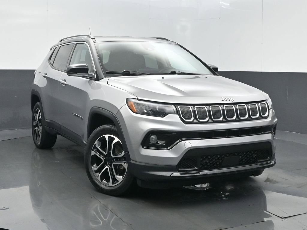 Certified 2022 Jeep Compass Limited image 2