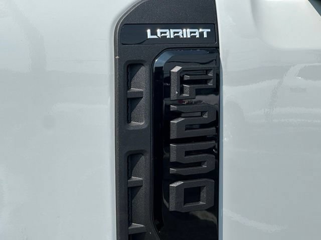 New 2026 Ford F250 Lariat w/ Black Appearance Package AWD/4WD image 33