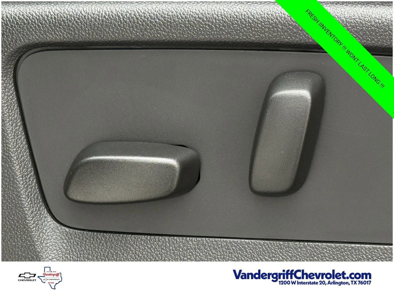 New 2026 Chevrolet Colorado LT w/ LT Convenience Package AWD/4WD image 21
