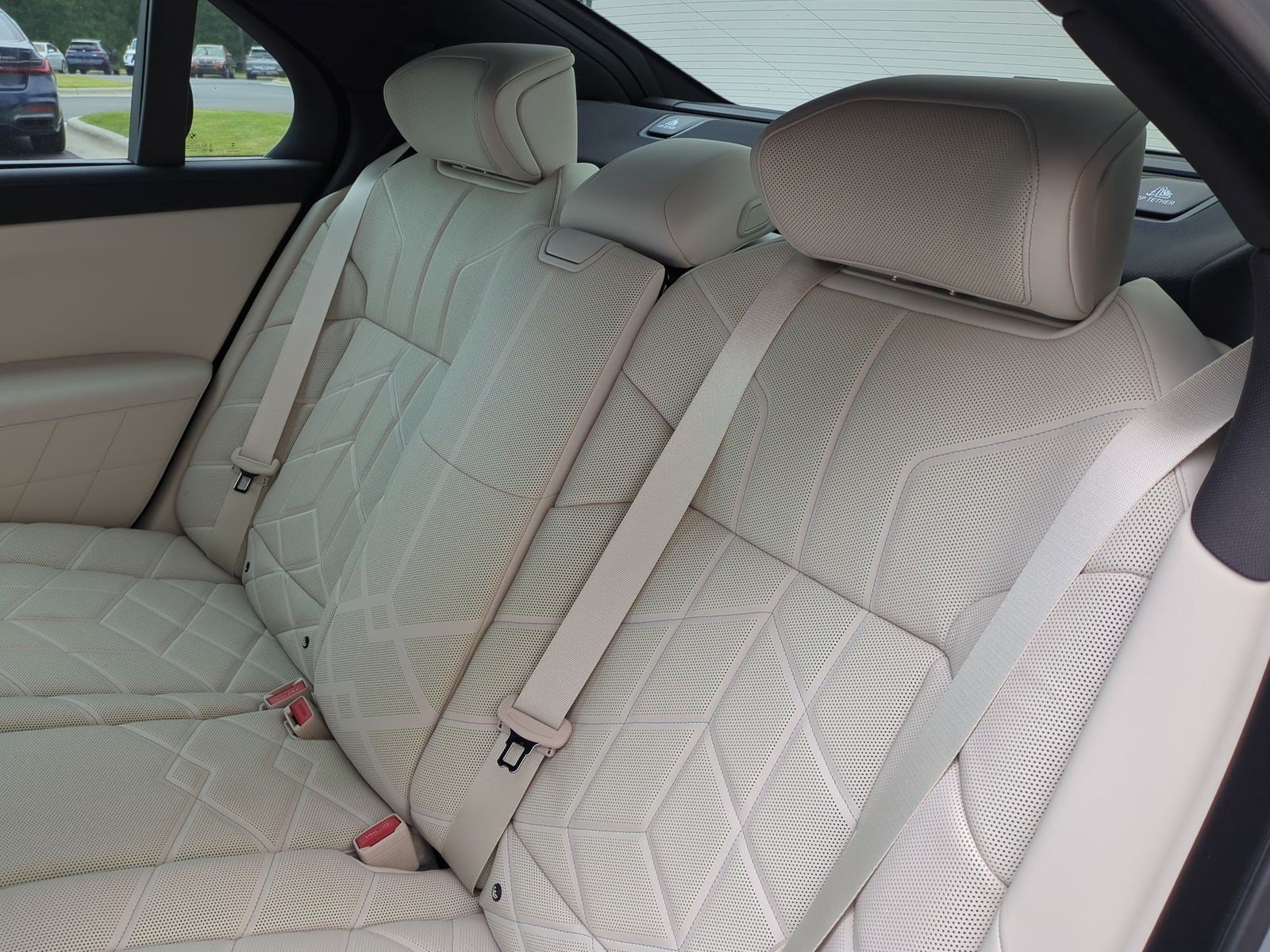 New 2026 BMW 760i xDrive AWD/4WD image 31