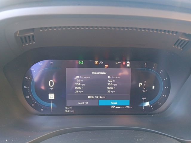 Used 2024 Volvo XC60 B5 Ultimate w/ Protection Package Premier image 2