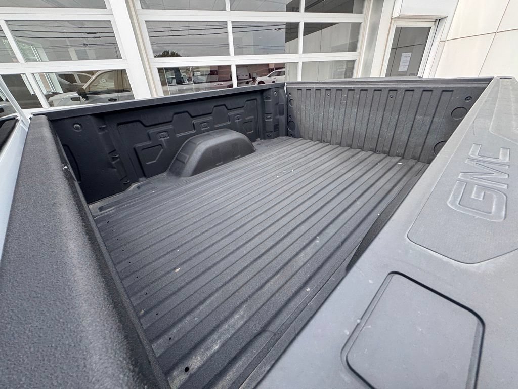 Used 2024 GMC Sierra 1500 Pro w/ Fleet Convenience Package AWD/4WD image 25