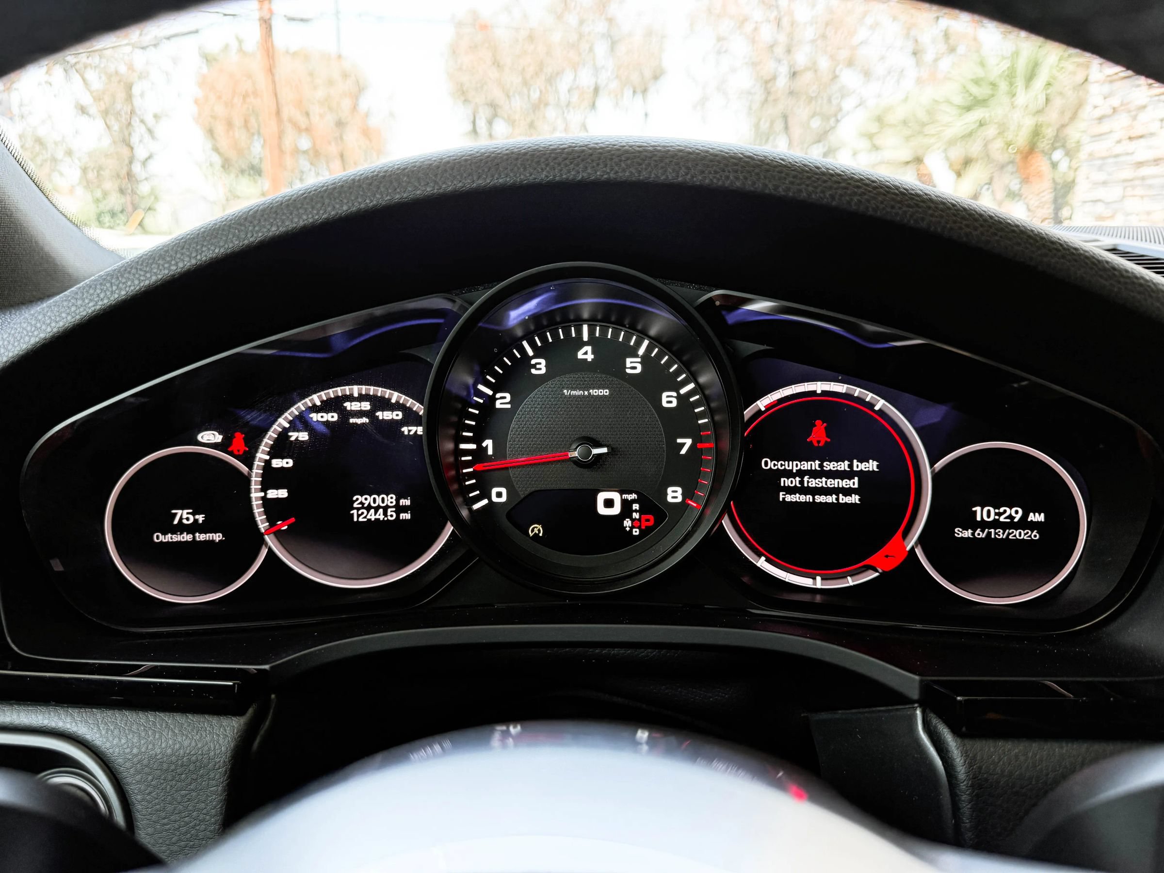 Used 2022 Porsche Cayenne Platinum Edition AWD/4WD image 17